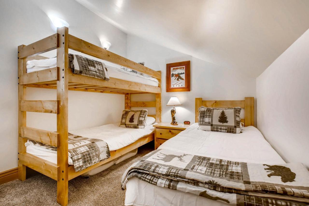 Red Pine #K7 Lägenhet Park City Exteriör bild